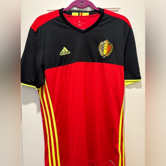 Official ADIDAS Belgium Home Jersey from the 2016 season men’s medium - Picture 1 of 6